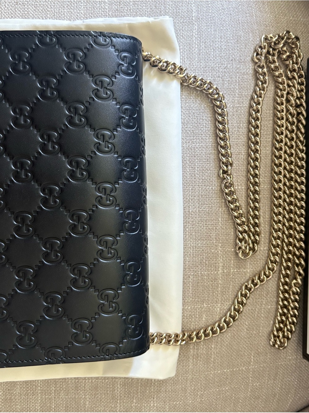 Gucci Black Embossed Leather Chain Crossbody - Picture 11 of 14